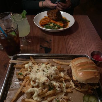 Iron Works - Chicken sandwich with Parmesan Truffle Fries - American Near Me - Warwick, Rhode Island Iron Works - Chicken sandwich with Parmesan Truffle Fries - American Near Me - Warwick, Rhode Island