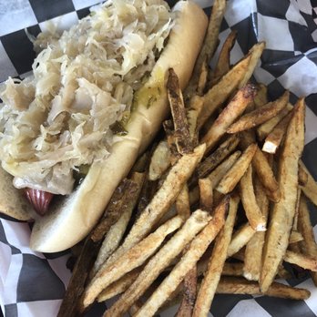 Dynamite Dawgs - Hot Dogs Near Me - Mentor, Ohio