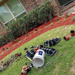 Lugos Lawn Services