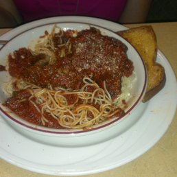 Spaghetti with meat sauce and meatballs Spaghetti with meat sauce and meatballs