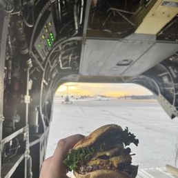 Bacon cheeseburger