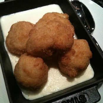 EDGE Restaurant and Bar - Mac-n-cheese w/ truffles - Steakhouses Near Me - Denver, Colorado