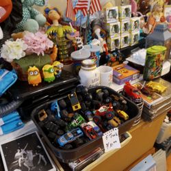 Sandy's Bargains Treasures & More