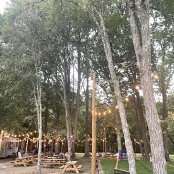 Dizzy Pies - Such a charming location! - Pizza Near Me - Montgomery, Texas