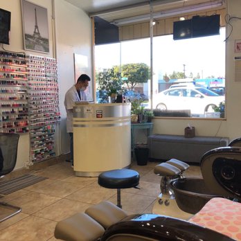 Lotus Nails & Spa - Calm Thursday afternoon! Love it here - Nail Salons Near Me - Burbank, California Lotus Nails & Spa - Calm Thursday afternoon! Love it here - Nail Salons Near Me - Burbank, California