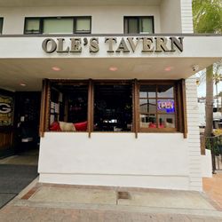 Ole's Tavern