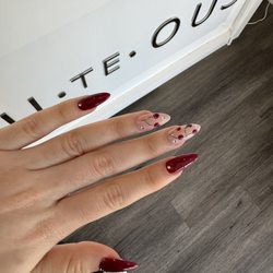 Beauteous Nails & Waxing