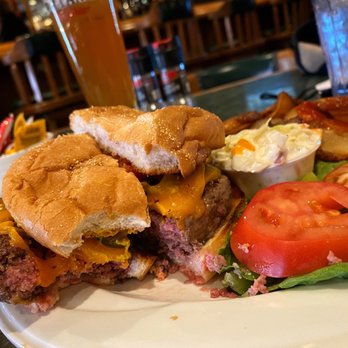 Checkers II - Just started my Connie Burger, that's the small one!?!? - German Near Me - Union, Illinois Checkers II - Just started my Connie Burger, that's the small one!?!? - German Near Me - Union, Illinois