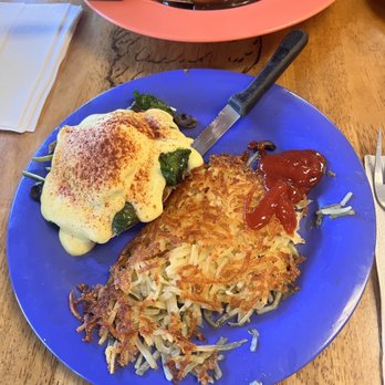 Kountry Style Kitchen Restaurant - Spinach eggs Benny with hash browns - Breakfast & Brunch Near Me - Ewa Beach, Hawaii