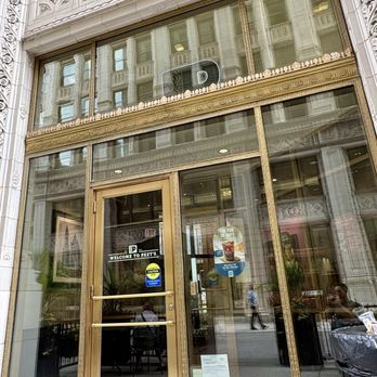 Peet's Coffee - Outside - Coffee & Tea Near Me - Chicago, Illinois