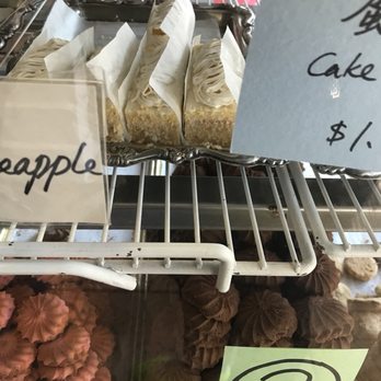 Yeh's Bakery - Bakeries Near Me - Flushing, New York