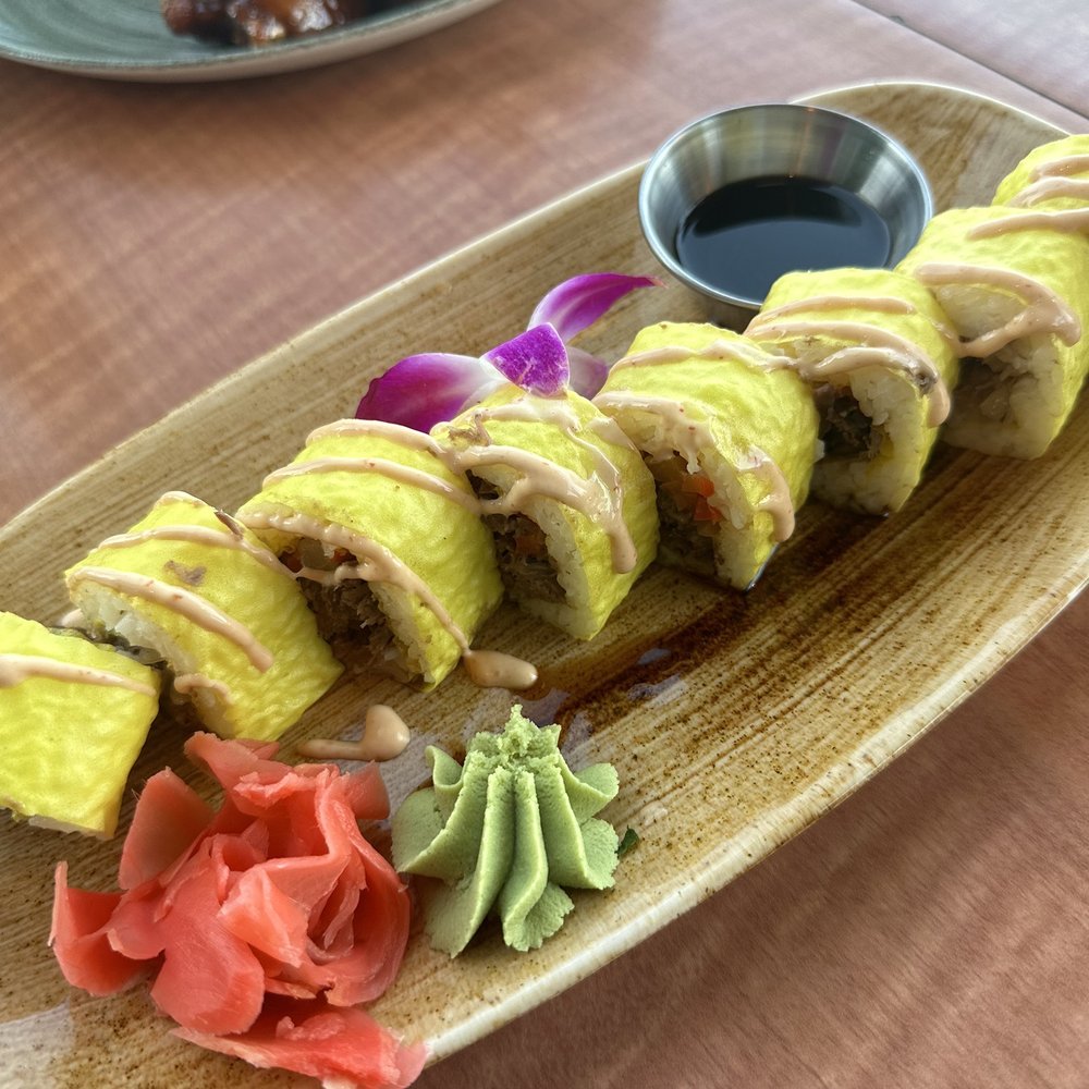 Beach House - Short rib roll - Bars Near Me - Pompano Beach, Florida Beach House - Short rib roll - Bars Near Me - Pompano Beach, Florida