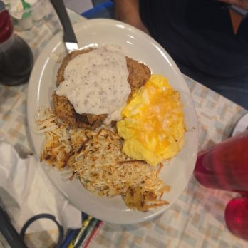 Moonlight Diner - Chicken Fried Steak - Diners Near Me - Denver, Colorado
