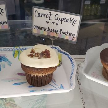 Sweet Mandy B's - Carrot Cupcakes - Bakeries Near Me - Chicago, Illinois Sweet Mandy B's - Carrot Cupcakes - Bakeries Near Me - Chicago, Illinois