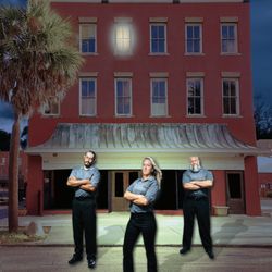 Ghost Hunters of Savannah Paranormal Investigation - Experience the darker side of Savannah!