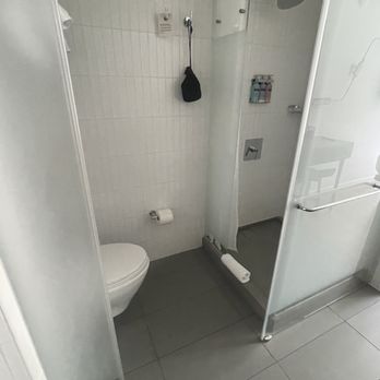 Arlo NoMad - Bathroom in 1 king bed - Hotels Near Me - New York, New York Arlo NoMad - Bathroom in 1 king bed - Hotels Near Me - New York, New York