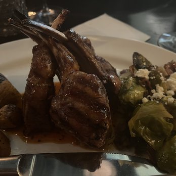 Park Tavern - New American Near Me - El Paso, Texas