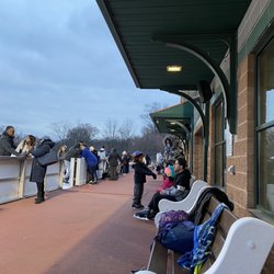 Roosevelt Park Family Ice Skating Rink - Small seating area for parents and outing on skates.