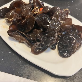 Orange Bistro - Complimentary wood ear mushrooms - Chinese Near Me - Alhambra, California