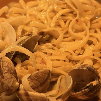 Centro & Storico Cafe - Pasta Vongole - Italian Near Me - Orange, California Centro & Storico Cafe - Pasta Vongole - Italian Near Me - Orange, California