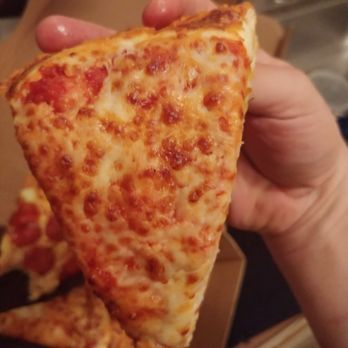 Pizza Hut - Dry pizza. No sauce - Pizza Near Me - Absecon, New Jersey