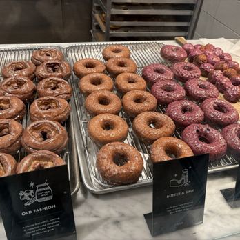 Sidecar Doughnuts & Coffee - Fresh donuts - Donuts Near Me - Culver City, California