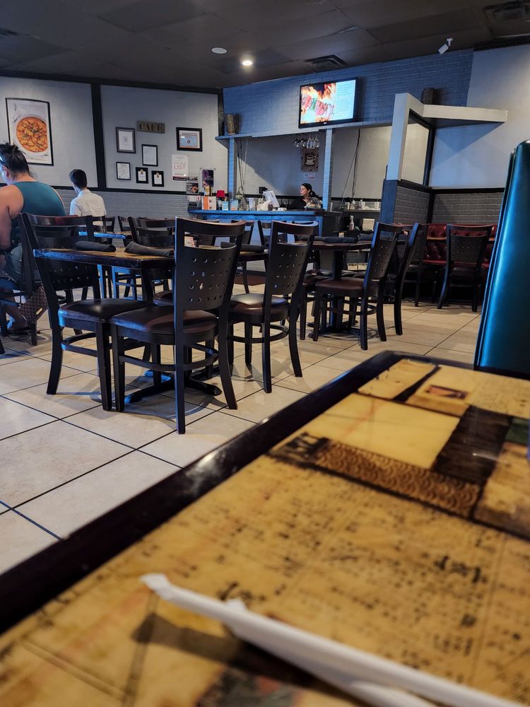 Ginger Cafe And Grill