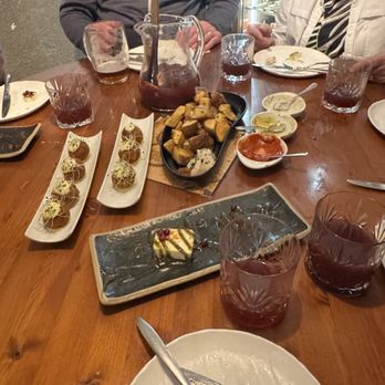 Ziryab Fusion Tapas Bar - Tapas/Small Plates Near Me - Barcelona, B