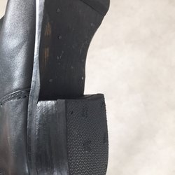 Holmes Shoe Repair - New heels!