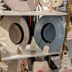 Daydream - I was in the look out for a great hat and I found some to add to my collection.
