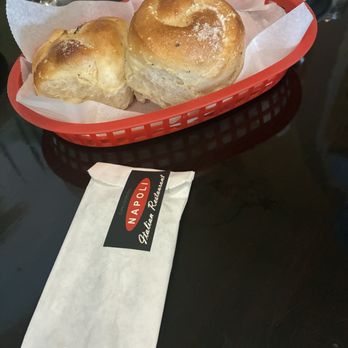 Original Napoli - Complimentary bread served with olive oil dip - Pizza Near Me - Houston, Texas