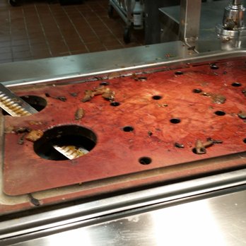 Golden Corral Buffet & Grill - I guess this was good...I paid for it...no idea what it was because they sure didn't replenish the buffet with it. - American Near Me - Temple, Texas