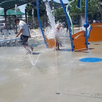 Swift-Cantrell Park - Splash pad - Parks Near Me - Kennesaw, Georgia Swift-Cantrell Park - Splash pad - Parks Near Me - Kennesaw, Georgia