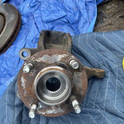 Perry Precision Auto - 2008 ford focus se driver front steering knuckle