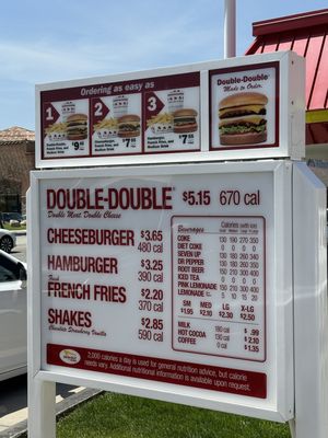 In-N-Out Burger by null