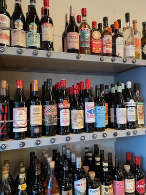 Silverlake Wine by null