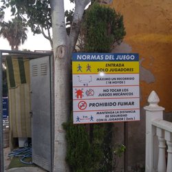 Mini Golf Las Salinas - Rules - one round of 18 holes but nobody cares