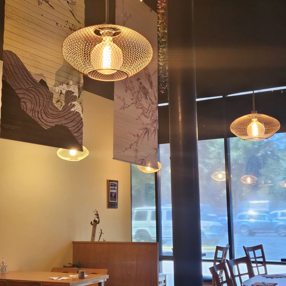 Sushi Zen - Dining area - Sushi Bars Near Me - Savannah, Georgia Sushi Zen - Dining area - Sushi Bars Near Me - Savannah, Georgia
