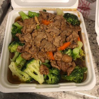 Golden China - Broccoli beef fresh and delicious - Chinese Near Me - Lodi, California