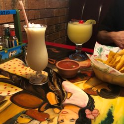 El Tapatio - Jumbo margarita, pina collada.