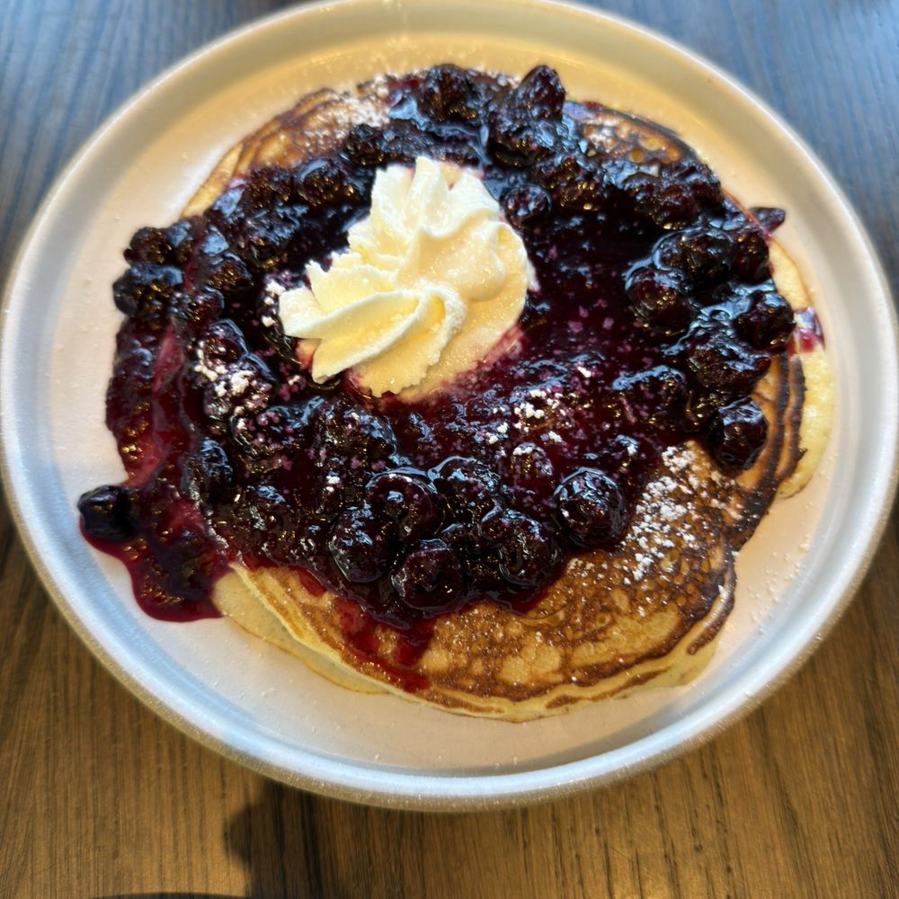 The Kitchen - New American Near Me - Austin, Texas
