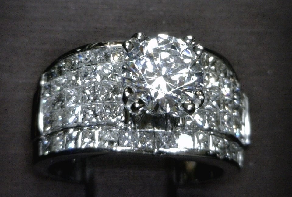 CHRISTOPHER’S DIAMONDS & FINE JEWELRY Updated October 2024 286B W