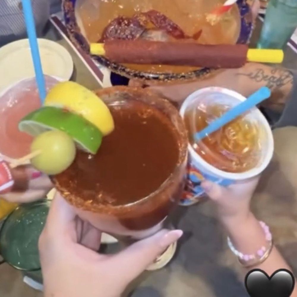 Burgers & Beer - Drinks - American Near Me - La Quinta, California Burgers & Beer - Drinks - American Near Me - La Quinta, California