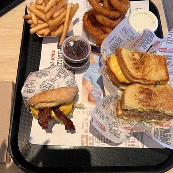 Habit Burger & Grill - Presentation - Burgers Near Me - Royal Palm Beach, Florida Habit Burger & Grill - Presentation - Burgers Near Me - Royal Palm Beach, Florida