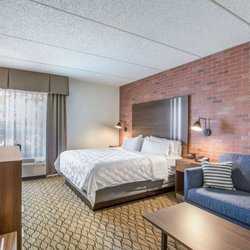 Burrstone Inn, Ascend Hotel Collection - room