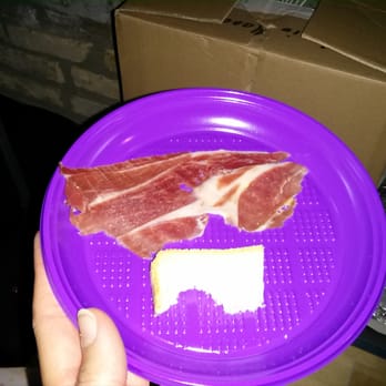 Cooking for Art - Ottimo prosciutto tagliato a mano di Amatrice - Festivals Near Me - Rome, RM