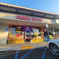 Reliable Pawn Shop, Inc - The easy access parking lot!