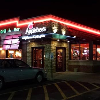 Applebee's Grill + Bar - Storefront - American Near Me - Ames, Iowa