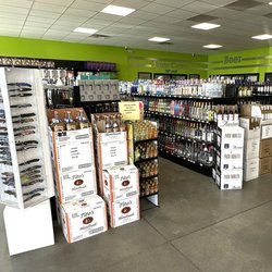 LP Mart Wyandotte - Liquor, Wine & Beer Area