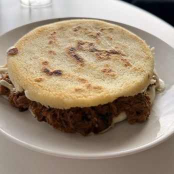 Chama Venezuelan Coffee - Beef arepas - Coffee & Tea Near Me - Topeka, Kansas Chama Venezuelan Coffee - Beef arepas - Coffee & Tea Near Me - Topeka, Kansas